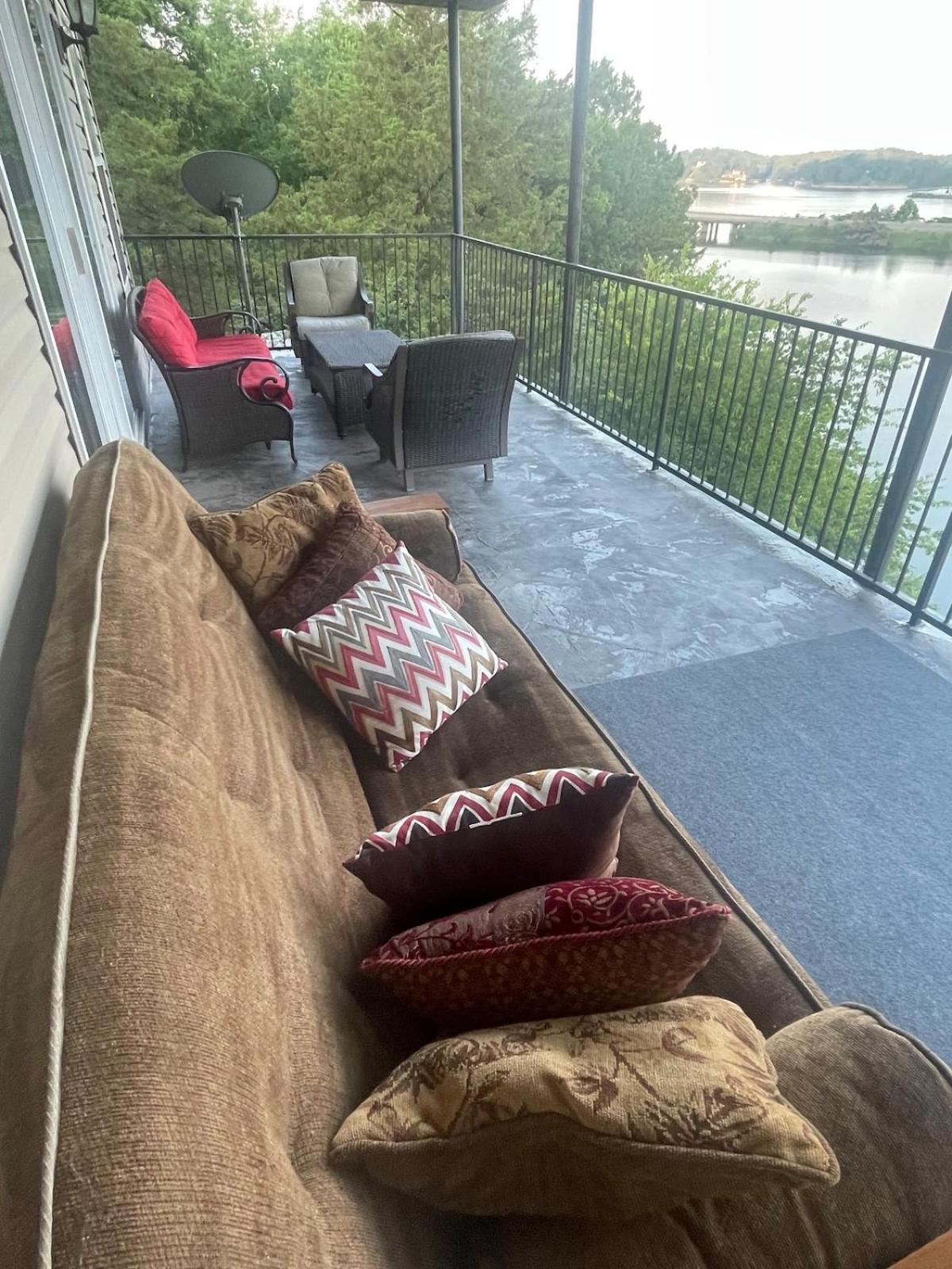 Brooklynn'S Bay, Elegant Lakefront Condo Retreat Hot Springs Exterior foto